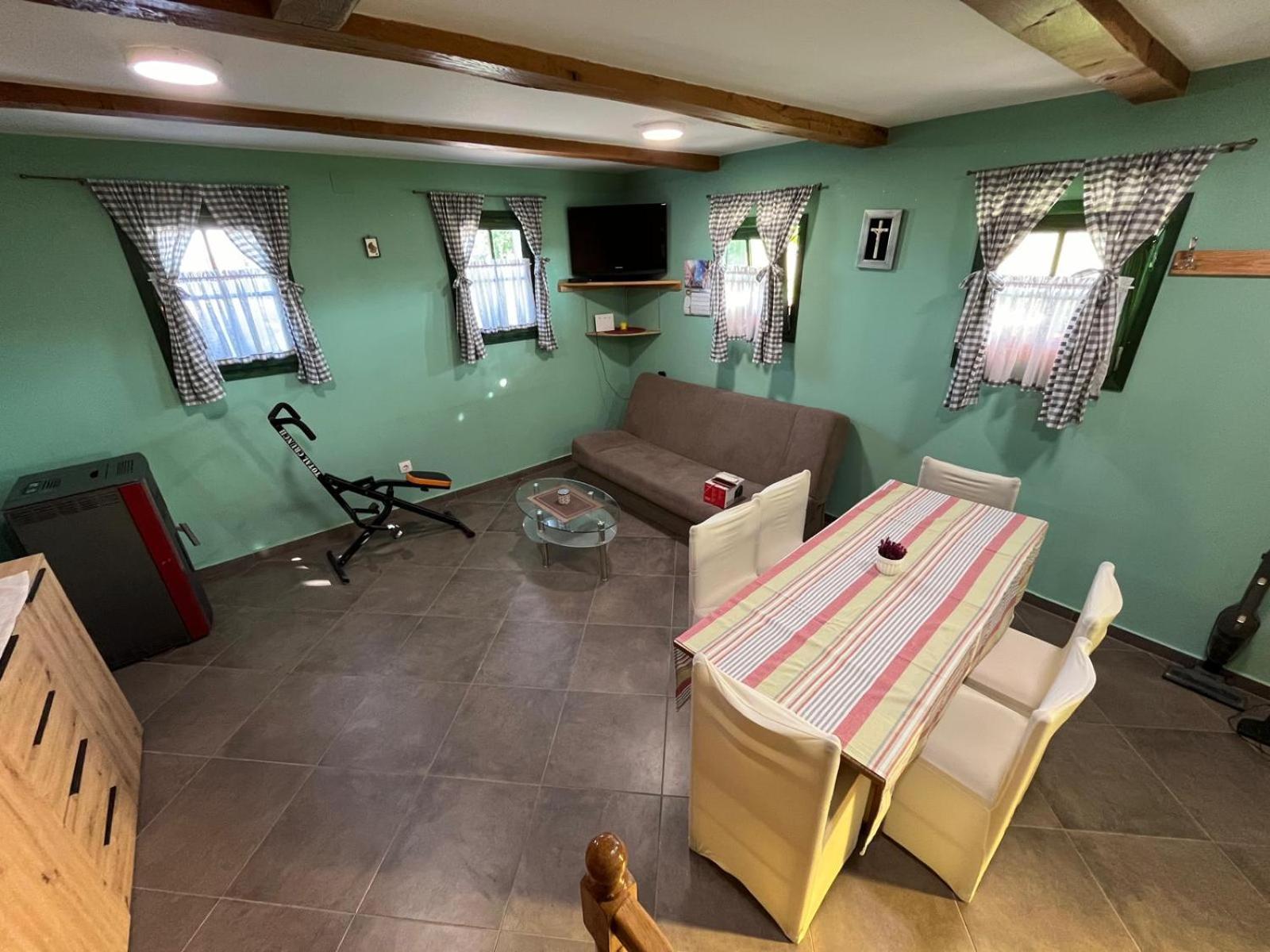 Ferienwohnung Wooden House Ante Self Check - In And Check - Out Otočac Exterior foto
