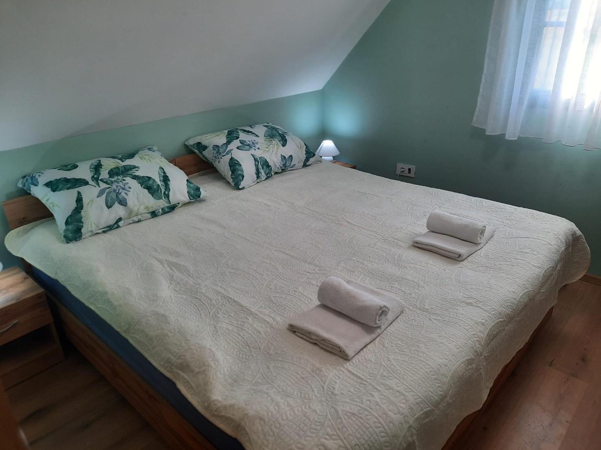 Ferienwohnung Wooden House Ante Self Check - In And Check - Out Otočac Exterior foto