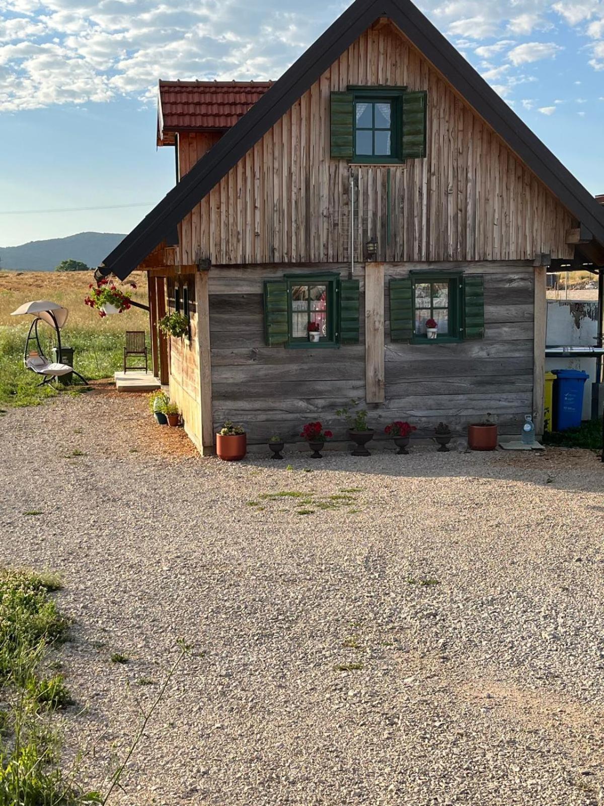 Ferienwohnung Wooden House Ante Self Check - In And Check - Out Otočac Exterior foto